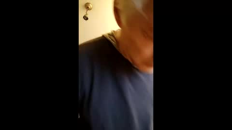 Snapshot of bulkyboners chatting on 02/05/25, 09:57 ejaculation for 250 online show from 02/05/25, 09:57