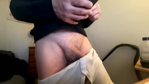 Snapshot of bulkyboners chatting on 03/04/25, 07:30 ejaculation for 250 online show from 03/04/25, 07:30