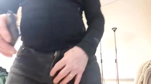 Snapshot of bulkyboners chatting on 03/06/25, 09:47 ejaculation for 250 online show from 03/06/25, 09:47