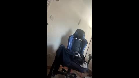 Snapshot of bulkyboners chatting on 09/26/25, 01:26 ejaculation for 250 online show from 09/26/25, 01:26