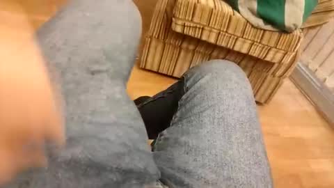 Snapshot of bulkyboners chatting on 11/29/25, 09:23 ejaculation for 250 online show from 11/29/25, 09:23