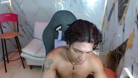 bull_cam online show from 02/02/26, 02:38