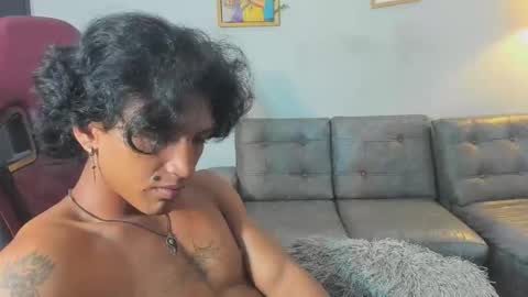 bull_cam online show from 02/15/26, 05:42