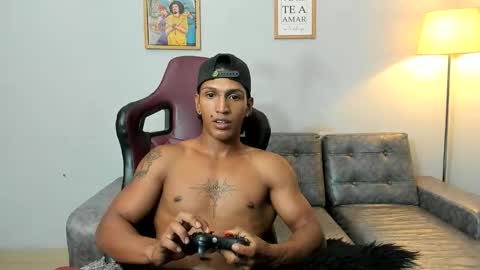 bull_cam online show from 02/22/26, 02:13