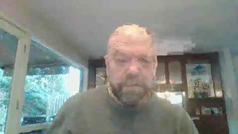 Snapshot of bulldog302w chatting on 02/20/25, 12:15 bulldog302w online show from 02/20/25, 12:15