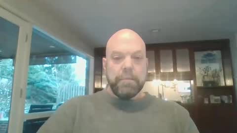 Snapshot of bulldog302w chatting on 02/21/25, 12:06 bulldog302w online show from 02/21/25, 12:06