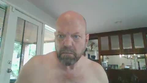 Snapshot of bulldog302w chatting on 09/10/25, 07:36 bulldog302w online show from 09/10/25, 07:36