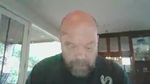 Snapshot of bulldog302w chatting on 11/02/25, 01:13 bulldog302w online show from 11/02/25, 01:13