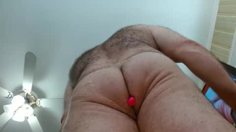 Snapshot of bullmusclejoe chatting on 09/19/25, 07:03 BullMuscleJoe online show from 09/19/25, 07:03