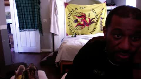 Bungalow Entertainment online show from 03/08/26, 06:55