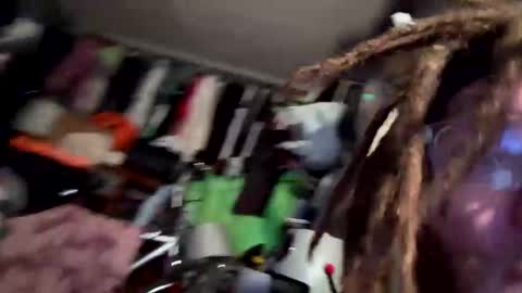 bunniandcryme online show from 11/29/25, 08:28