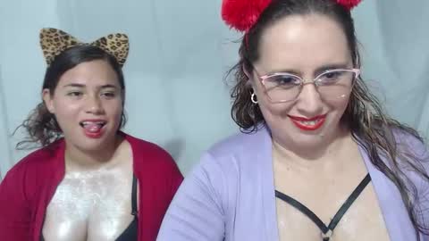 Snapshot of bunniosito chatting on 11/02/25, 12:24 bunniosito online show from 11/02/25, 12:24