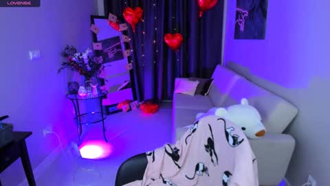 Sasha  online show from 02/04/25, 01:48