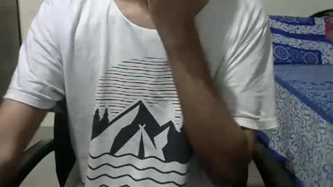 Snapshot of bunny_boy6969 chatting on 01/12/25, 01:16 Revo  Hi dear everyone..Im on a break due to exams and studies and some functions in family..will back soon..stay tuned...Ty online show from 01/12/25, 01:16