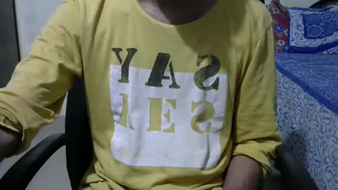 Snapshot of bunny_boy6969 chatting on 02/12/25, 02:10 Revo  Hi dear everyone..Im on a break due to exams and studies and some functions in family..will back soon..stay tuned...Ty online show from 02/12/25, 02:10