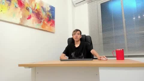 Snapshot of bunny_maxxi chatting on 03/06/25, 12:19 bunny online show from 03/06/25, 12:19