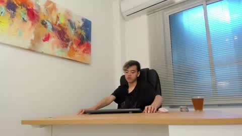 Snapshot of bunny_maxxi chatting on 03/06/25, 03:24 bunny online show from 03/06/25, 03:24