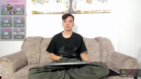 Snapshot of bunny_maxxi chatting on 10/07/25, 12:35 bunny online show from 10/07/25, 12:35
