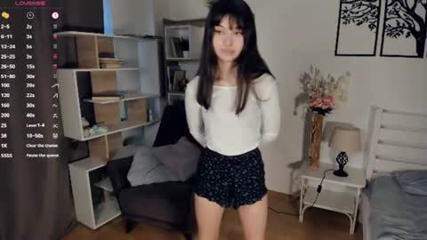 Aria online show from 07/04/26, 09:04