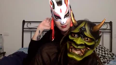 bunnyandthebeast online show from 10/24/25, 08:38