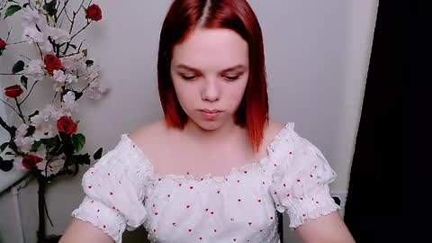 Snapshot of bunnybloom_ chatting on 06/02/26, 08:44 Ariel online show from 06/02/26, 08:44