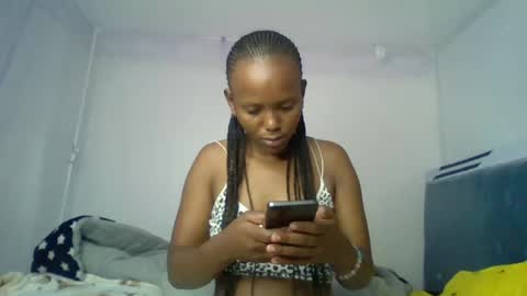 Snapshot of bunnydiva_ chatting on 06/11/26, 07:23 bunnydiva_ online show from 06/11/26, 07:23