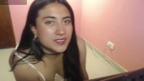 bunnyEmilyR0s33 online show from 01/21/25, 07:39