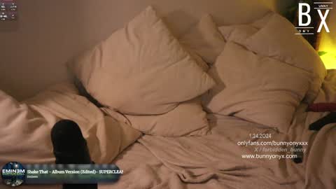 Stephanie   Next stream TUESDAY   6pm  PDT online show from 01/24/25, 11:23