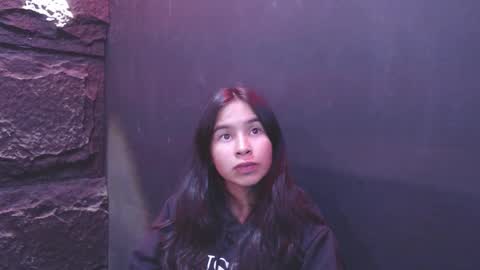 Snapshot of bunnywhite21 chatting on 10/13/25, 06:41 bunny online show from 10/13/25, 06:41