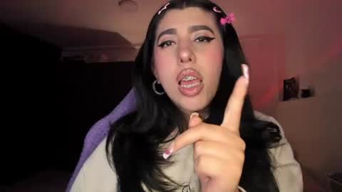 Jess online show from 06/20/26, 02:03