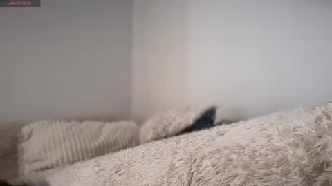 Sofia online show from 04/18/26, 02:10