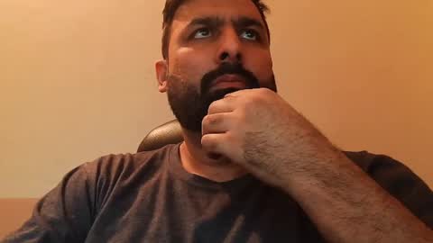 Hairy Arabian online show from 01/20/25, 02:46