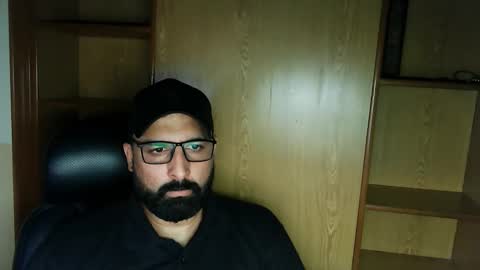 Hairy Arabian online show from 09/12/25, 04:51