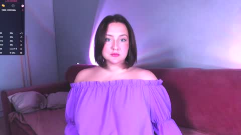 Snapshot of burn_lissa chatting on 12/20/24, 08:23 Lissa online show from 12/20/24, 08:23