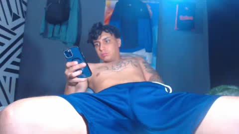 Snapshot of burningboyy chatting on 05/05/26, 08:33 independiente online show from 05/05/26, 08:33