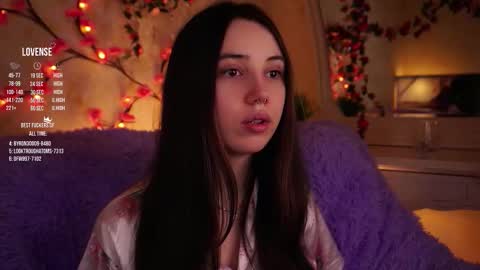 Jessica online show from 11/28/25, 04:04