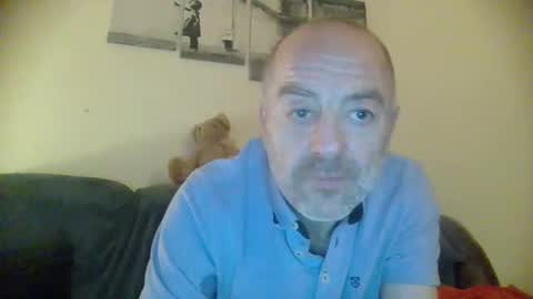 burnleyguy1977 online show from 12/06/24, 04:36