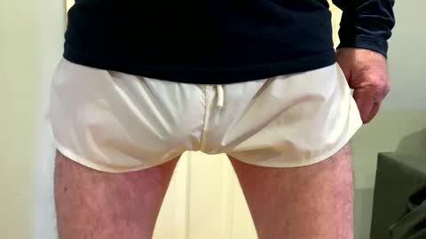 bushlover100740 online show from 02/03/26, 11:15