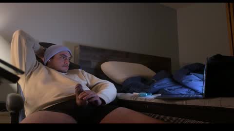 Snapshot of bussssa chatting on 12/02/25, 08:41 bussssa online show from 12/02/25, 08:41