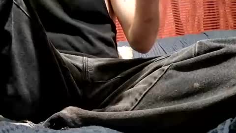 Snapshot of buster18hymen chatting on 10/02/25, 08:21 Buster18Hymen online show from 10/02/25, 08:21