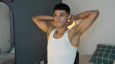 Buster independent model online show from 11/01/25, 05:59