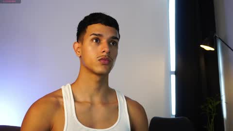 Buster independent model online show from 04/01/26, 05:43