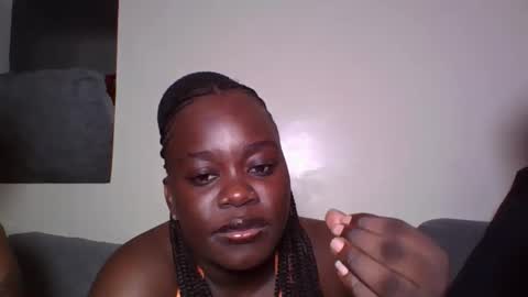 Snapshot of busty_mellons chatting on 10/04/25, 08:40 busty_mellons online show from 10/04/25, 08:40