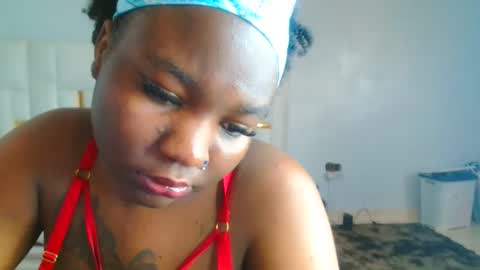 Snapshot of busty_mellons69 chatting on 10/01/25, 12:00 busty_mellons69 online show from 10/01/25, 12:00