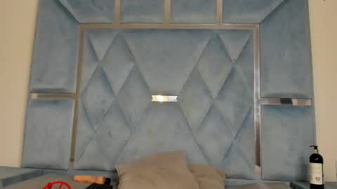Snapshot of bustyalisha chatting on 04/25/26, 01:36 BustyAlisha online show from 04/25/26, 01:36
