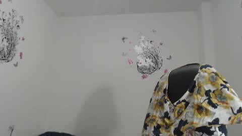 Snapshot of bustyamanda_ chatting on 01/25/25, 12:26 Amanda online show from 01/25/25, 12:26