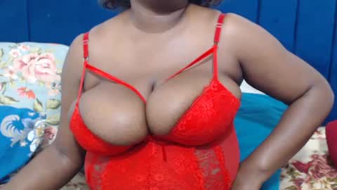 bustychocx online show from 06/16/26, 10:45