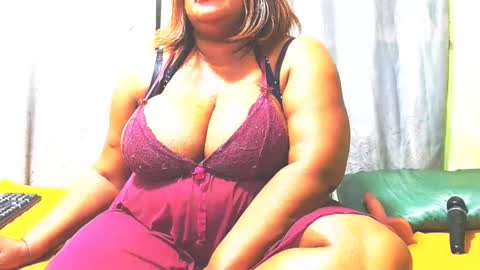 Snapshot of bustymaturestepmum chatting on 04/29/26, 04:16 bustymaturestepmum online show from 04/29/26, 04:16