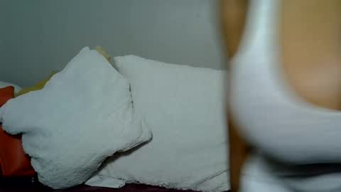 bustytessa37 online show from 06/07/26, 05:22