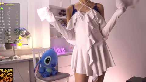 Snapshot of butteflai chatting on 11/11/25, 10:48 butteflai online show from 11/11/25, 10:48